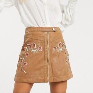 NWT Free People Alanis Floral Embroidered Moto Mini Skirt Camel Tan Women Size 2